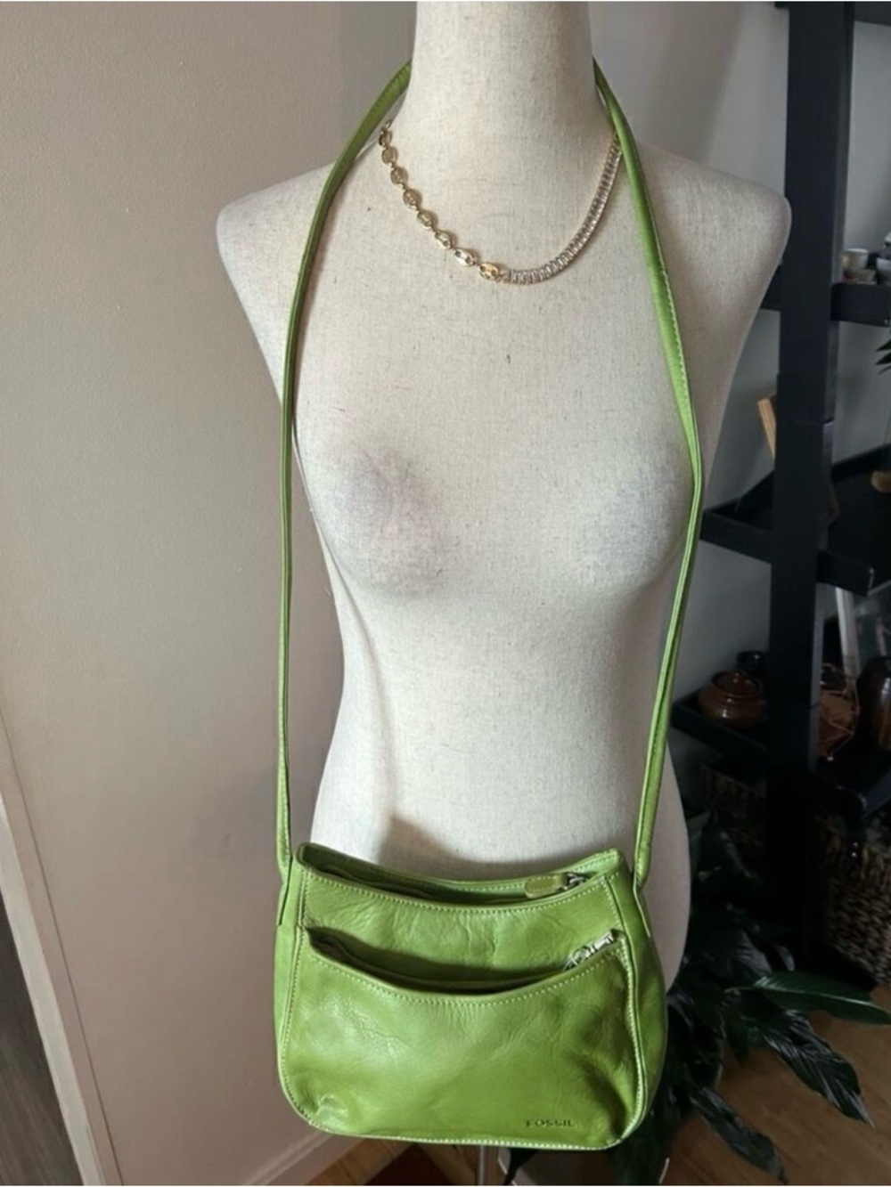 Fossil Lime Green Leather Crossbody Bag - Picture 7 of 7